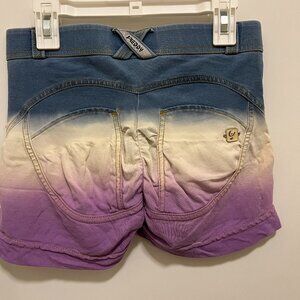 Freddy Denim Fashion Mid Rise Shorts (XXS)
